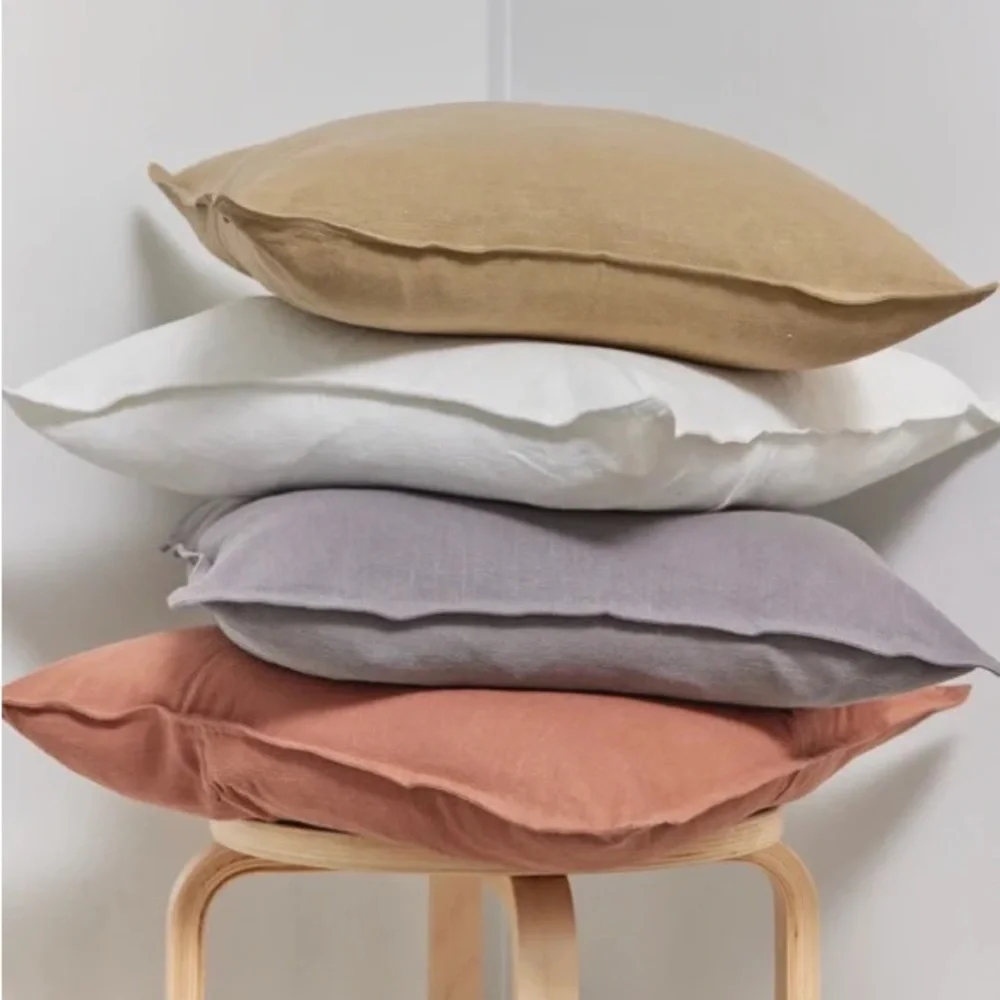 WEST ELM Classic Linen Square Pillow Cover 20X20